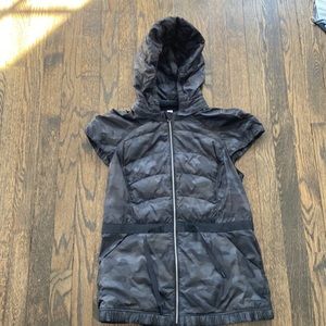 Lululemon women’s vest